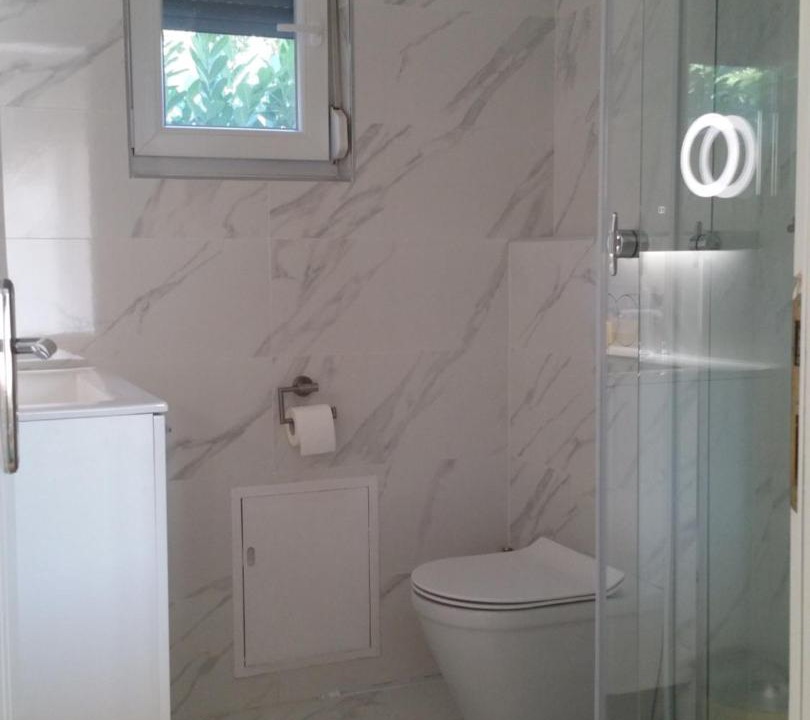 Photo of Bathroom in Buici