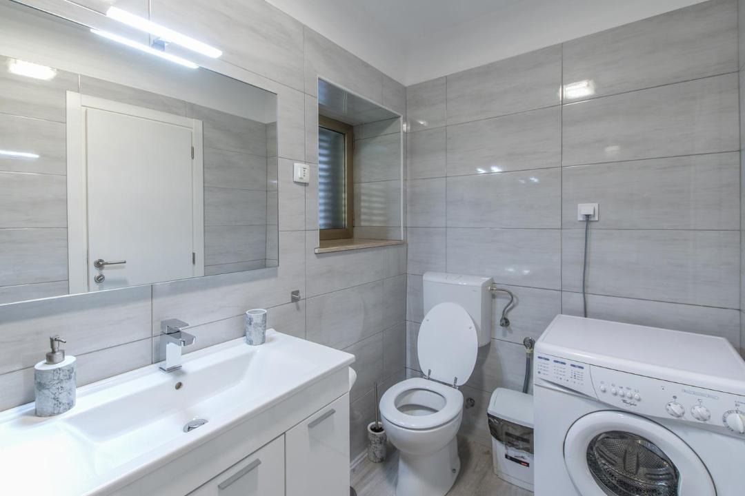 Photo of Bathroom in Murine
