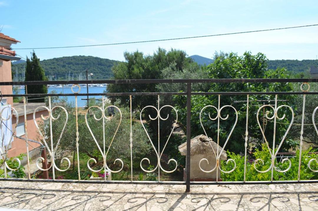 Photo of Others in Sutomiscica