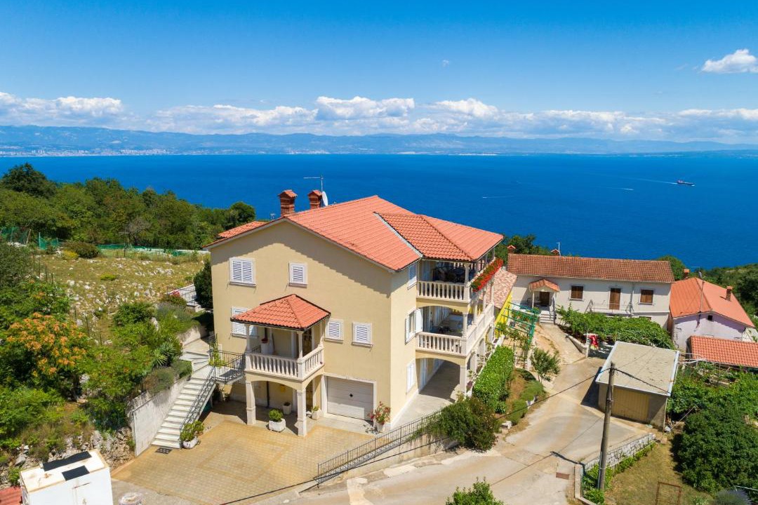 Photo of Others in Sveta Jelena