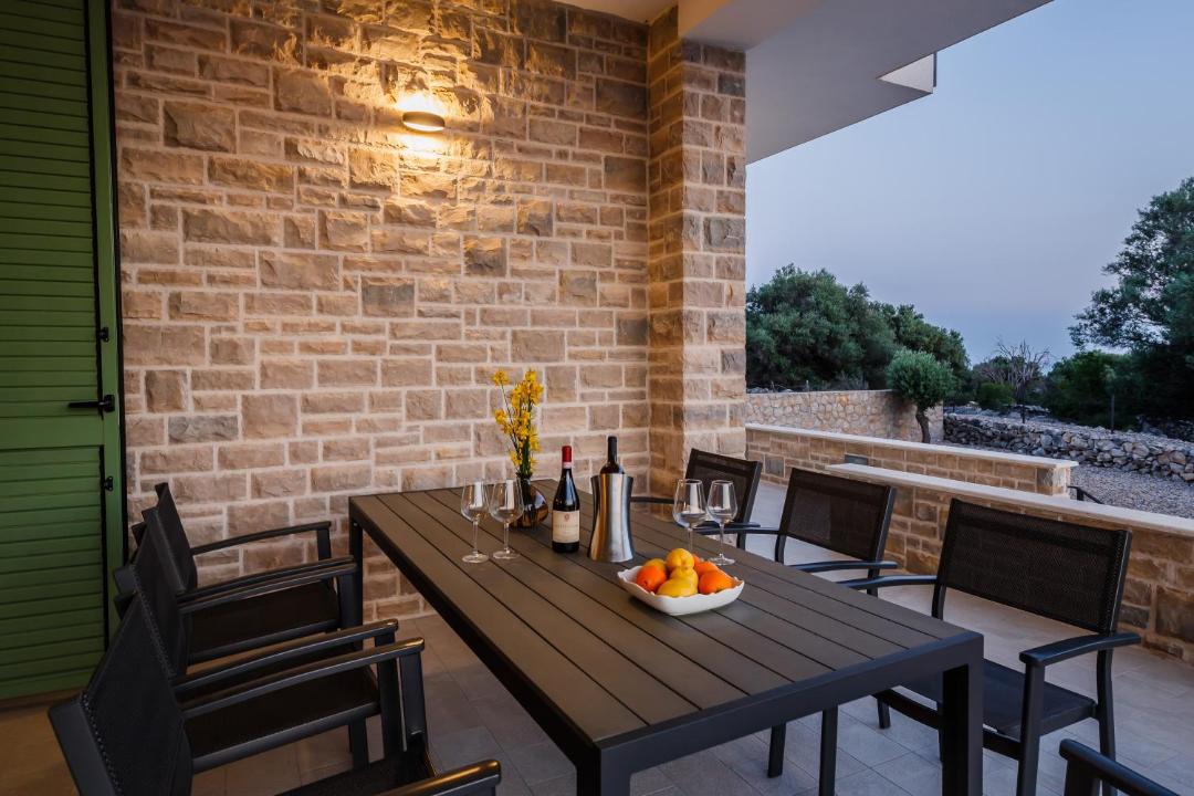Photo of Patio Balcony in Lun