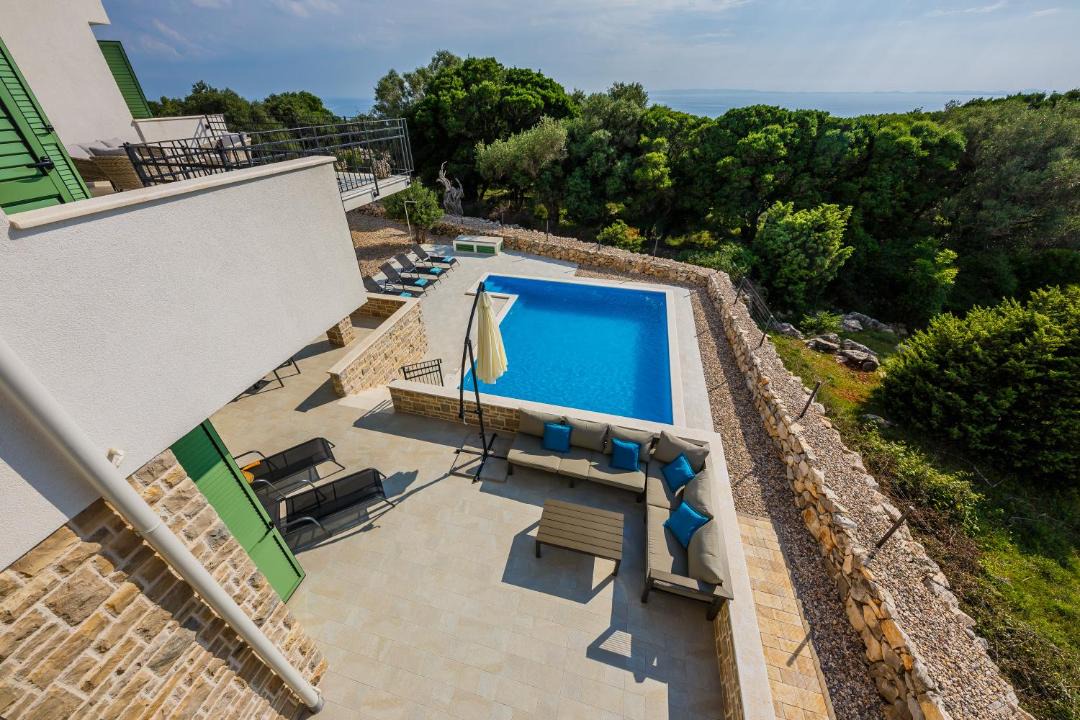 Photo of Patio Balcony in Lun