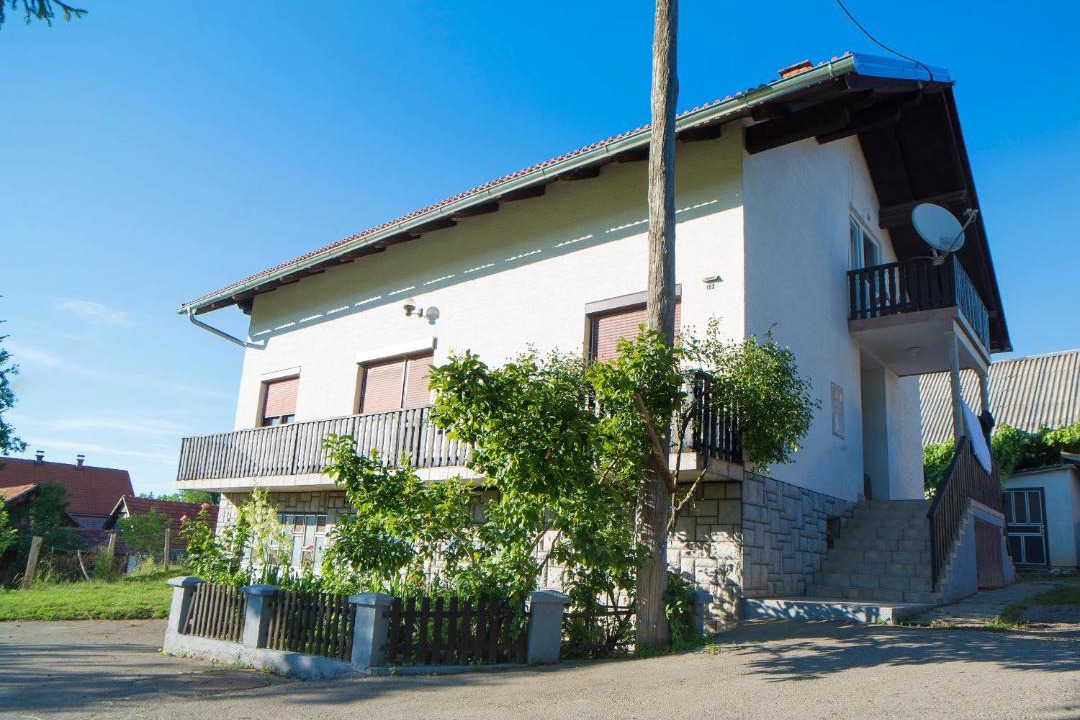 Photo of Buildings in Slunj