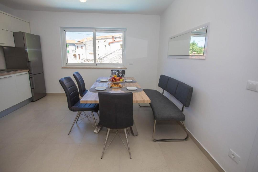 Photo of Others in Mrgani