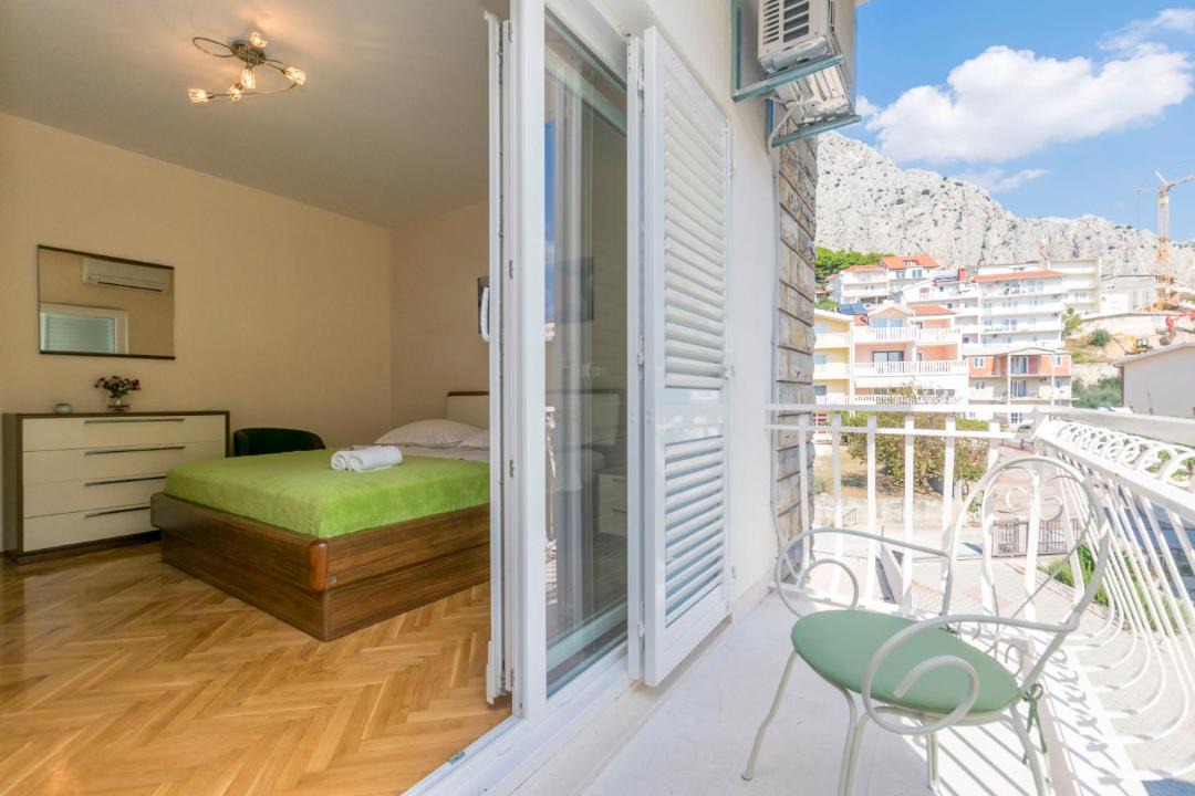 Photo of Others in Omis