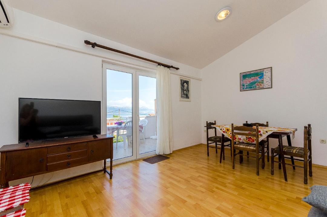 Photo of Livingroom in Slatine