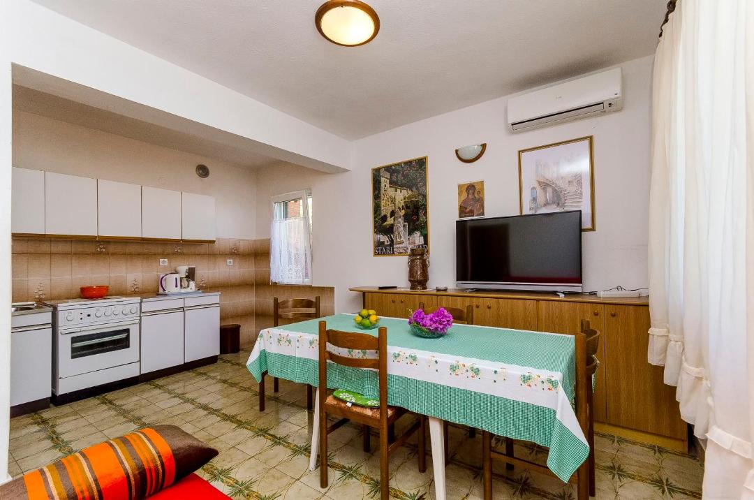 Photo of Livingroom in Slatine