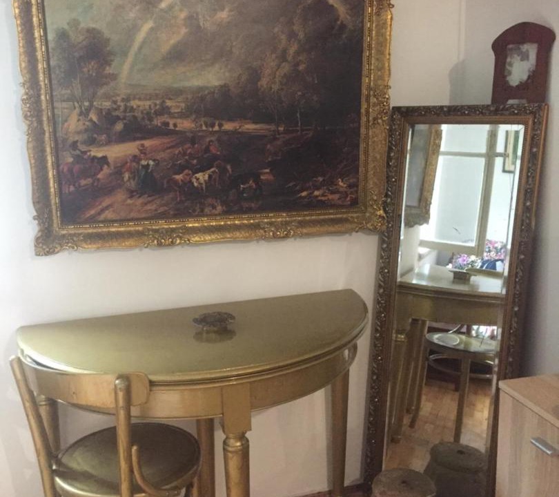Photo of Livingroom in Old Town