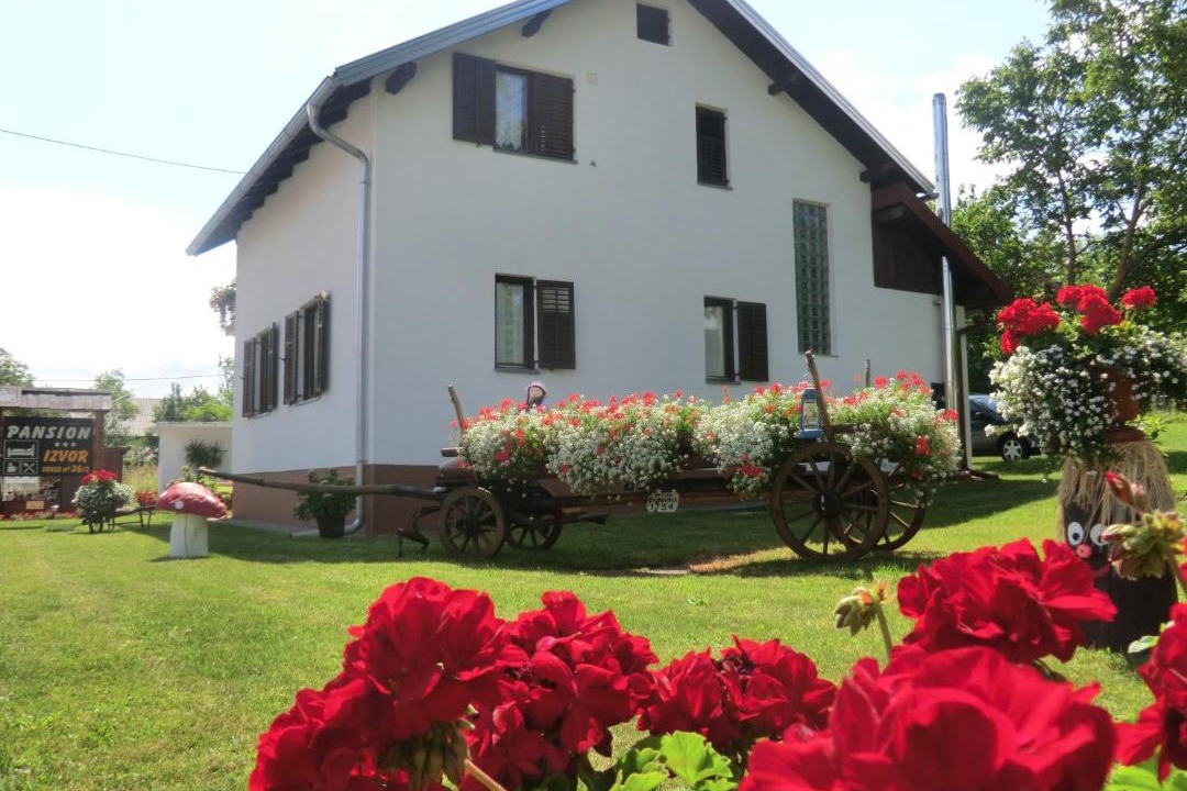 Photo of Buildings in Vrelo Korenicko