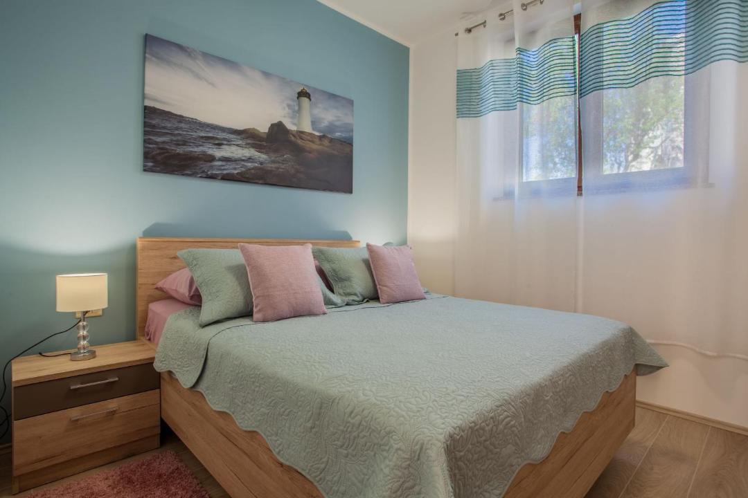 Photo of Bedroom in Cres