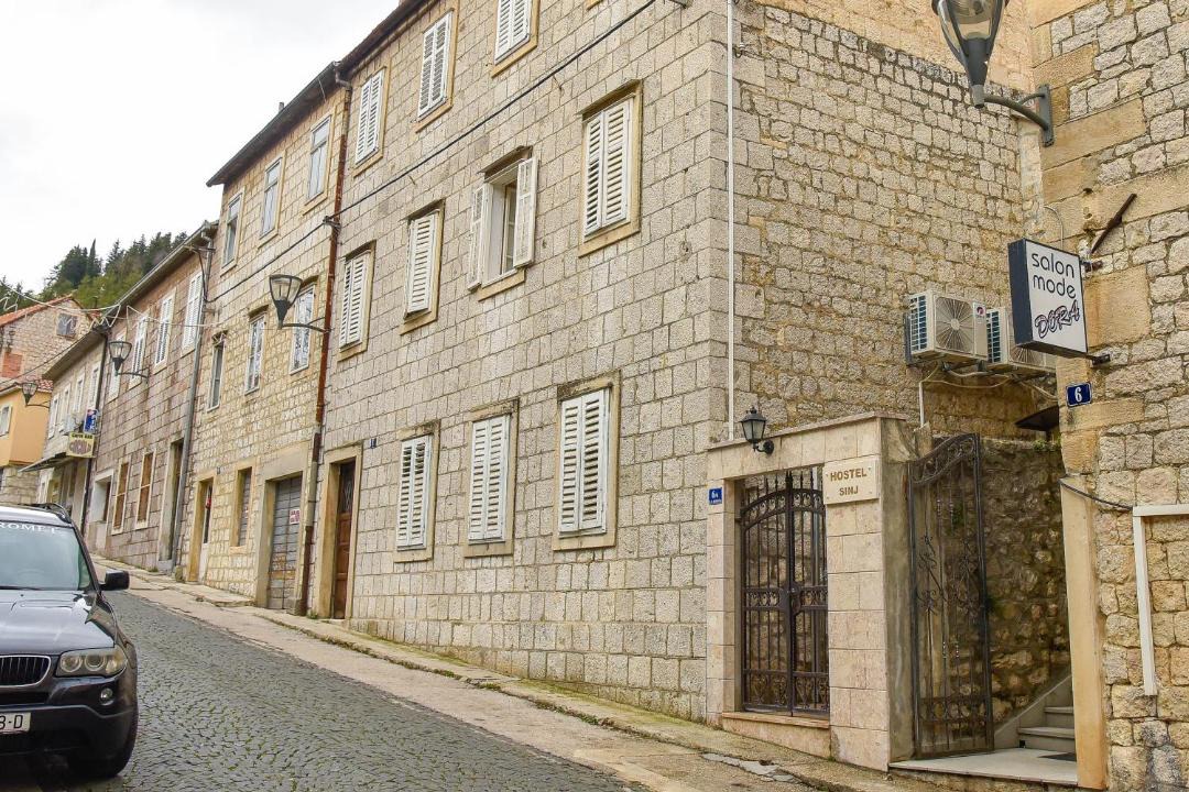 Photo of Buildings in Sinj