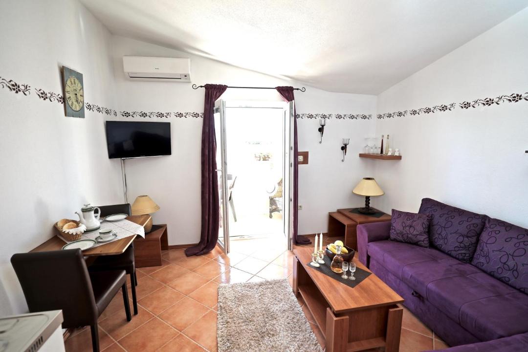 Photo of Livingroom in Sucuraj