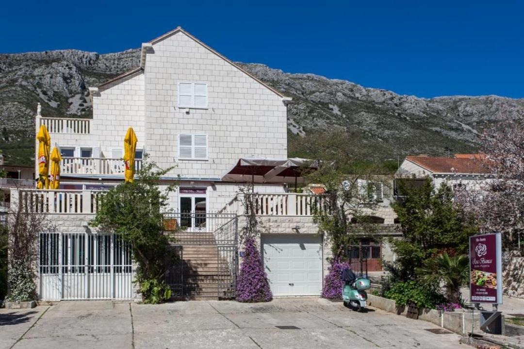 Photo of Buildings in Mokosica