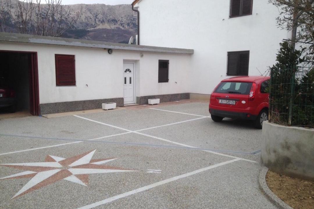Photo of Others in Jurandvor