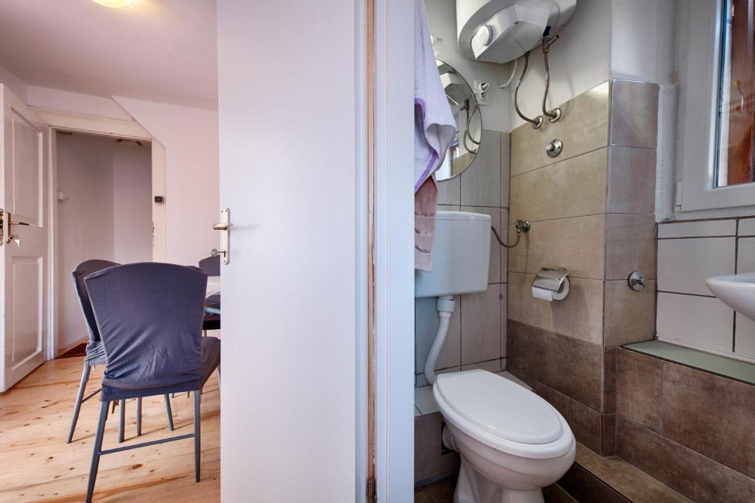 Photo of Bathroom in Komiza