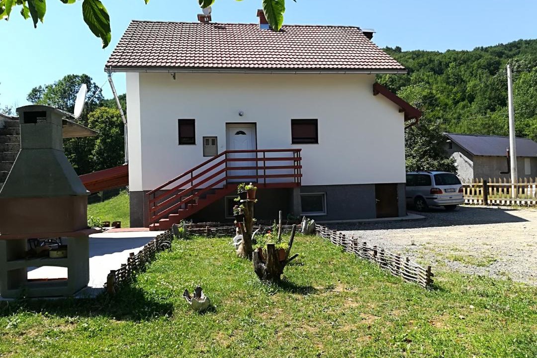 Photo of Others in Seliste