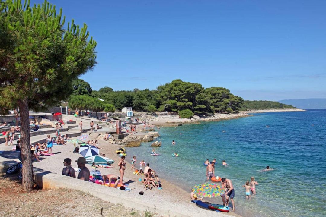 Photo of Others in Porat