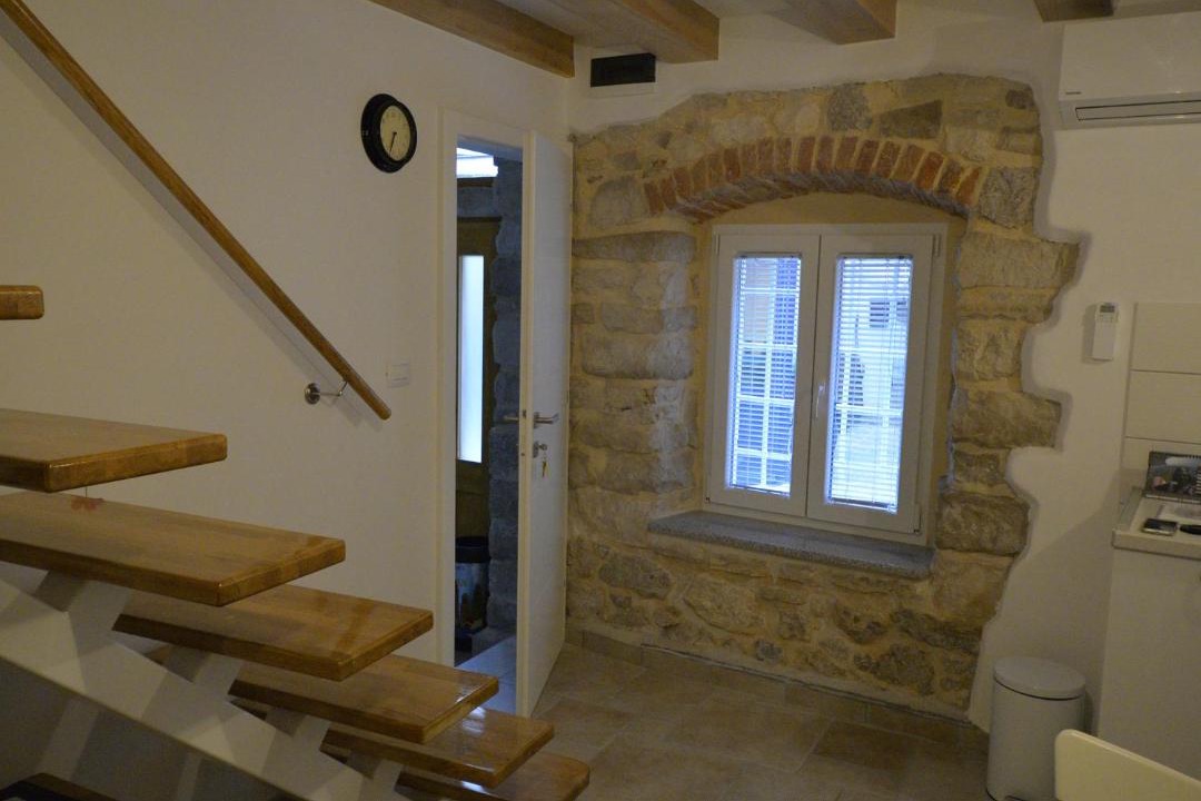 Photo of Others in Cres