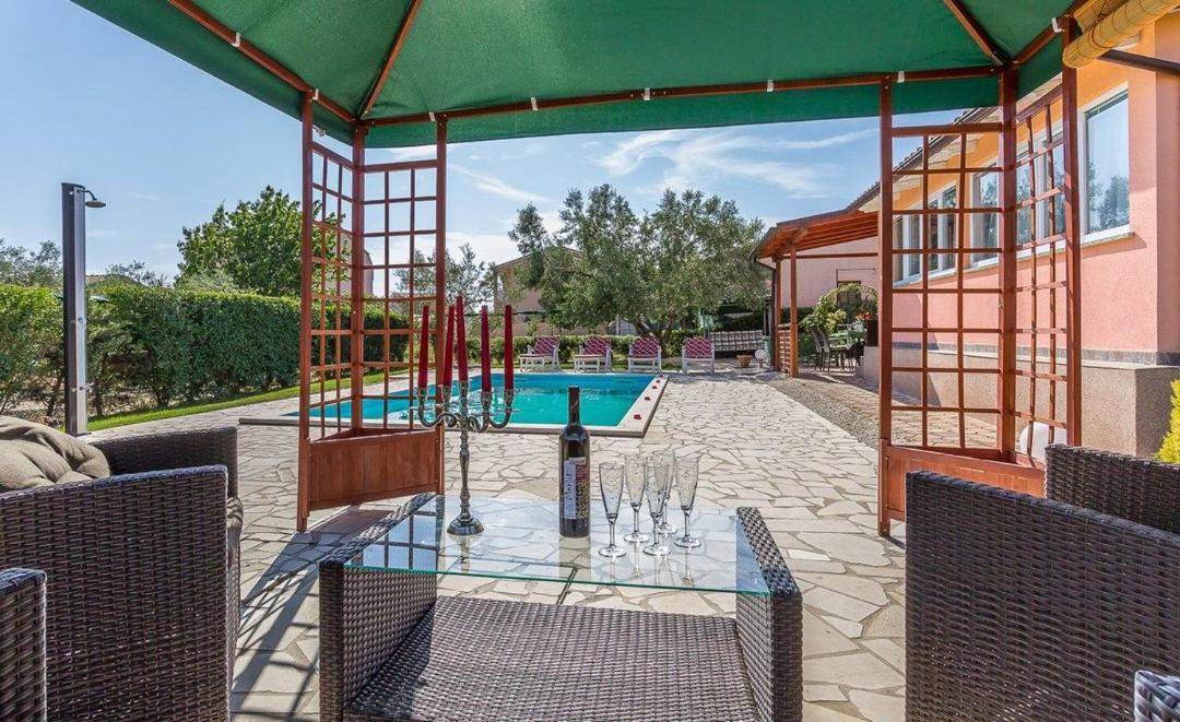 Photo of Patio Balcony in Sikici