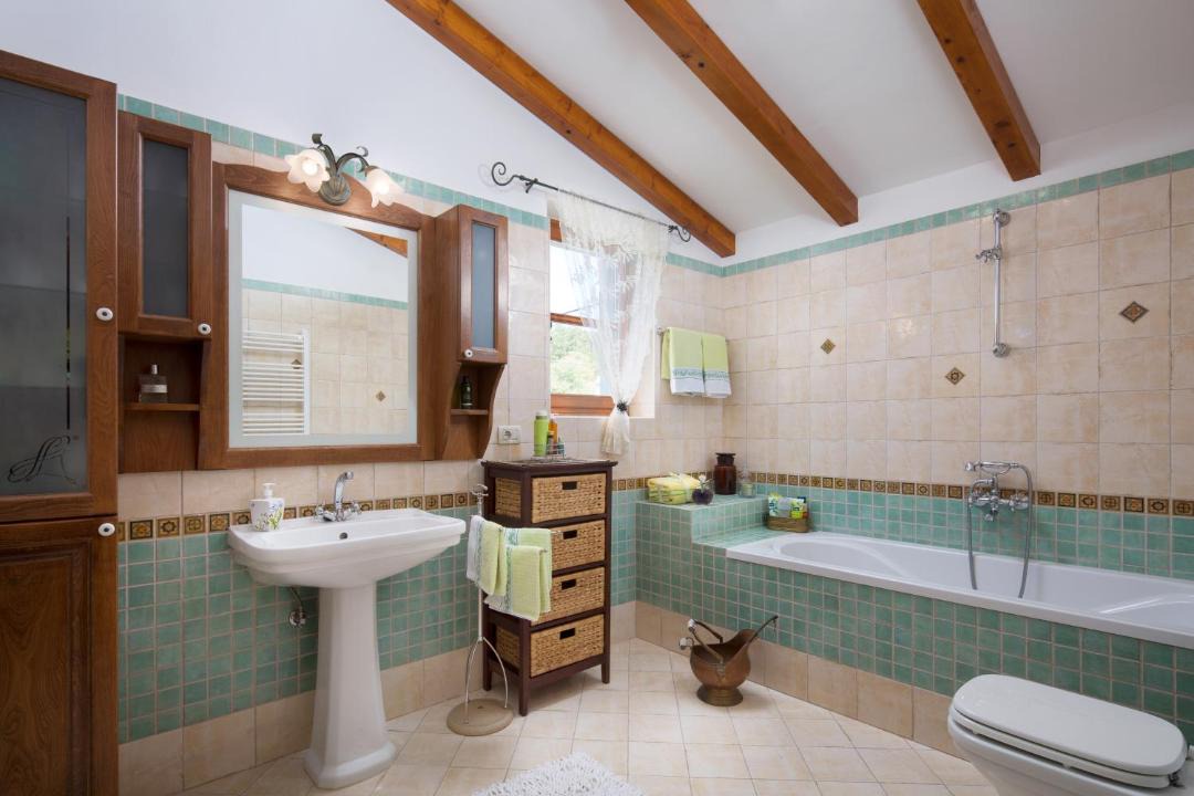 Photo of Bathroom in Ripenda Kosi