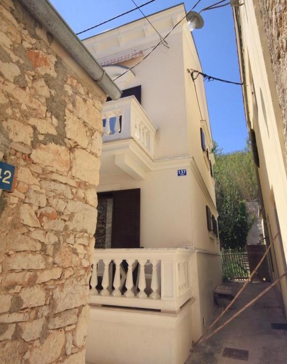 Photo of Others in Susak