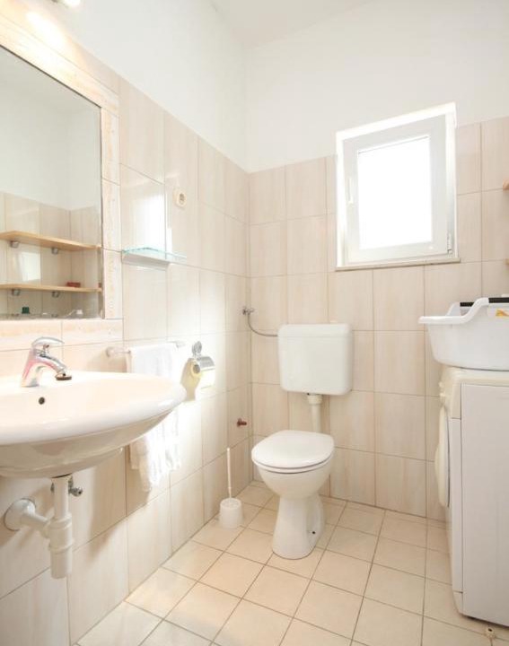 Photo of Bathroom in Lukoran