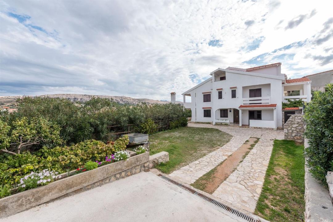 Photo of Others in Pag