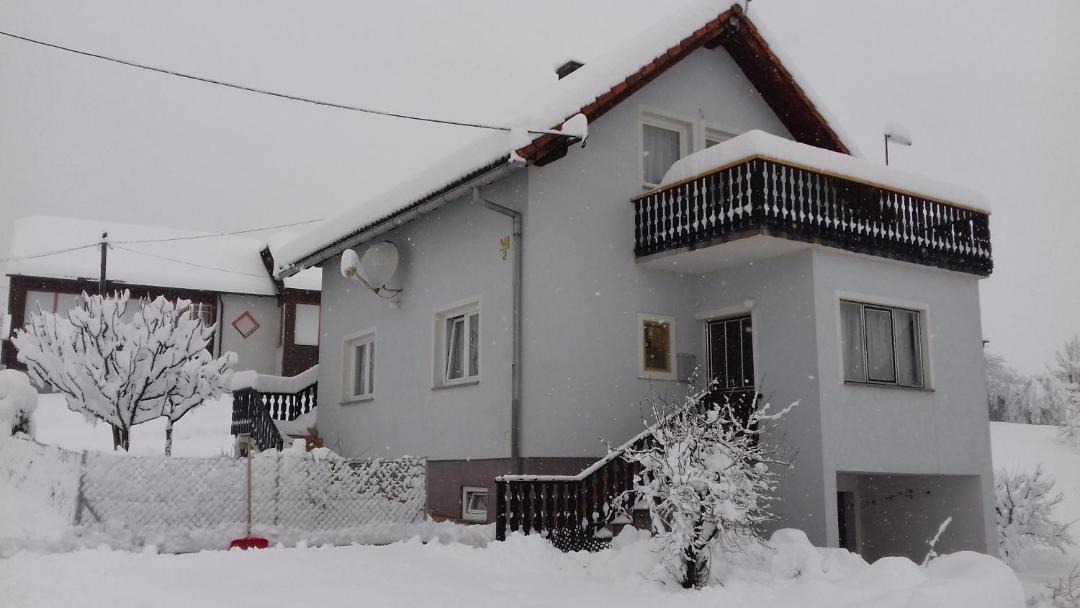 Photo of Others in Seliste