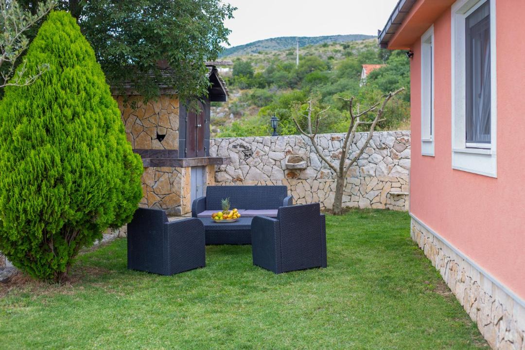 Photo of Others in Labin
