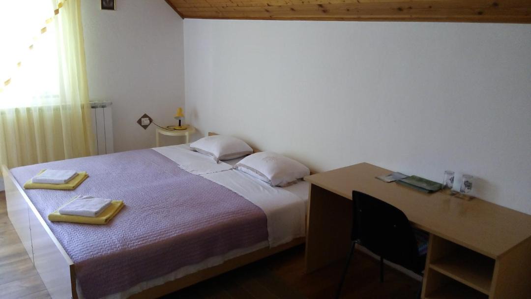 Photo of Others in Seliste