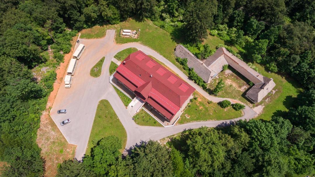 Photo of Buildings in Mukinje