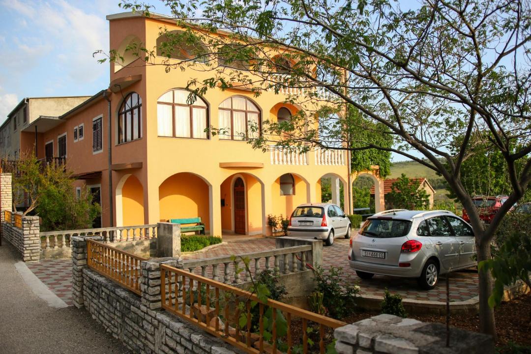 Photo of Others in Donje Polje