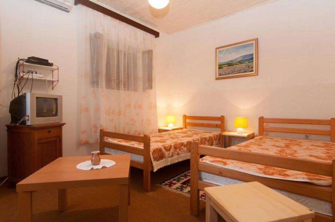 Photo of Bedroom in Cove Murtar