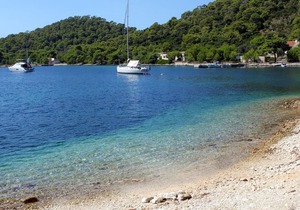 Studio flat near beach Ubli, Lastovo (AS-8354-a)