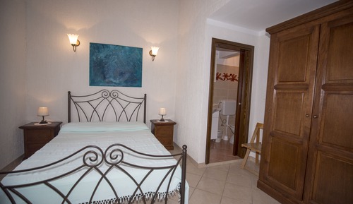Apartment (3)