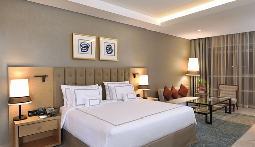 Superior King Room - Complimentary Luxury Transfers to Jumeirah Beach and Mall of Emirates