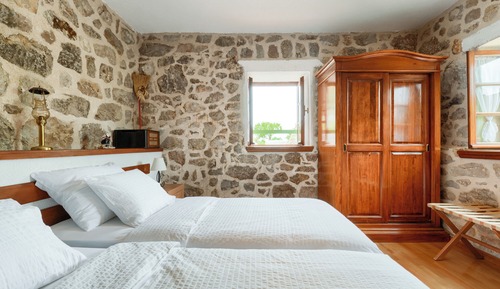 House, 1 Bedroom, Balcony, Garden View