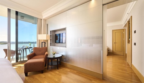 Family Suite (Extra Bed 3 Adults + 1 Child)