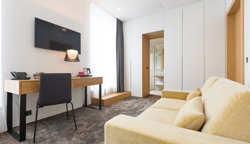 Executive Double Room, Balcony, City View