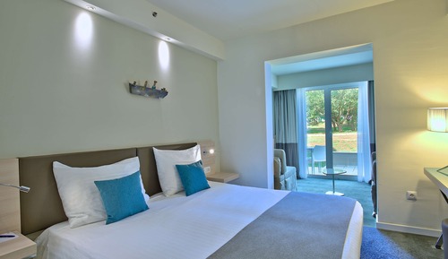 Family Room, Terrace (Sofa Bed)
