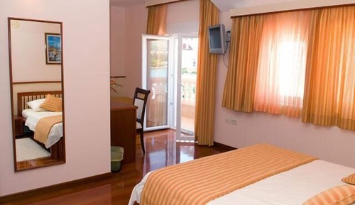 Triple Room, Balcony