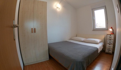Apartment ((A1) OneBedroom Apartment with Terrac)