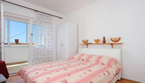 Apartment (A1)
