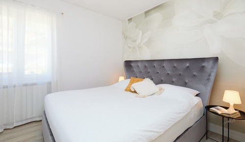 Apartment (3 Bedrooms)