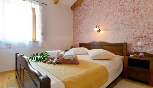 Apartment (Doube Room)
