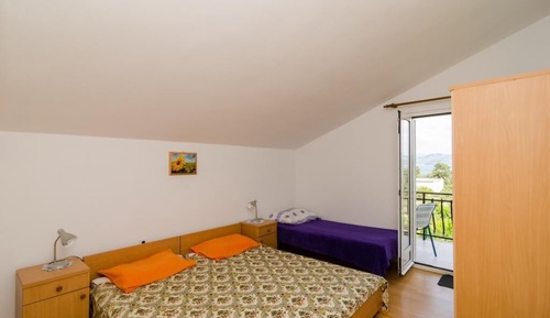Apartment (Comfort One Bedroom Apartment with Lo)