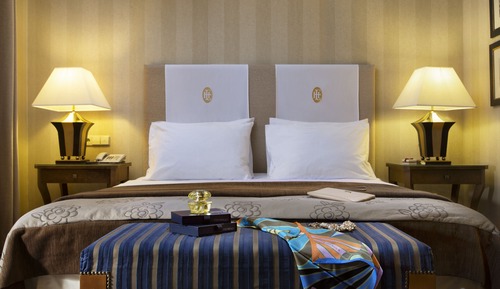 Deluxe Room, 1 King Bed