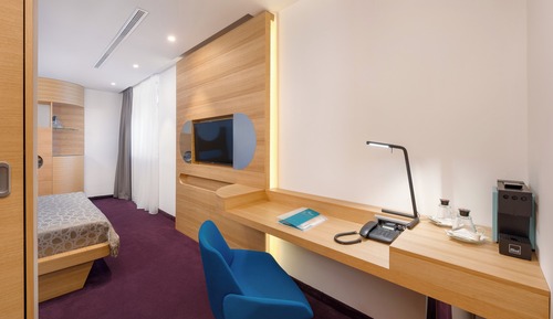 Standard Double Room (Disability Access)
