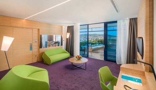 Deluxe Suite, Balcony, Partial Sea View