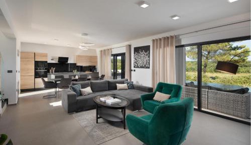 Four-Bedroom Vacation Home